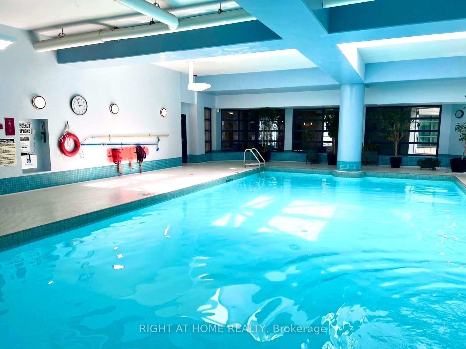10 Queens Quay W, Unit 1712 thumbnail 17