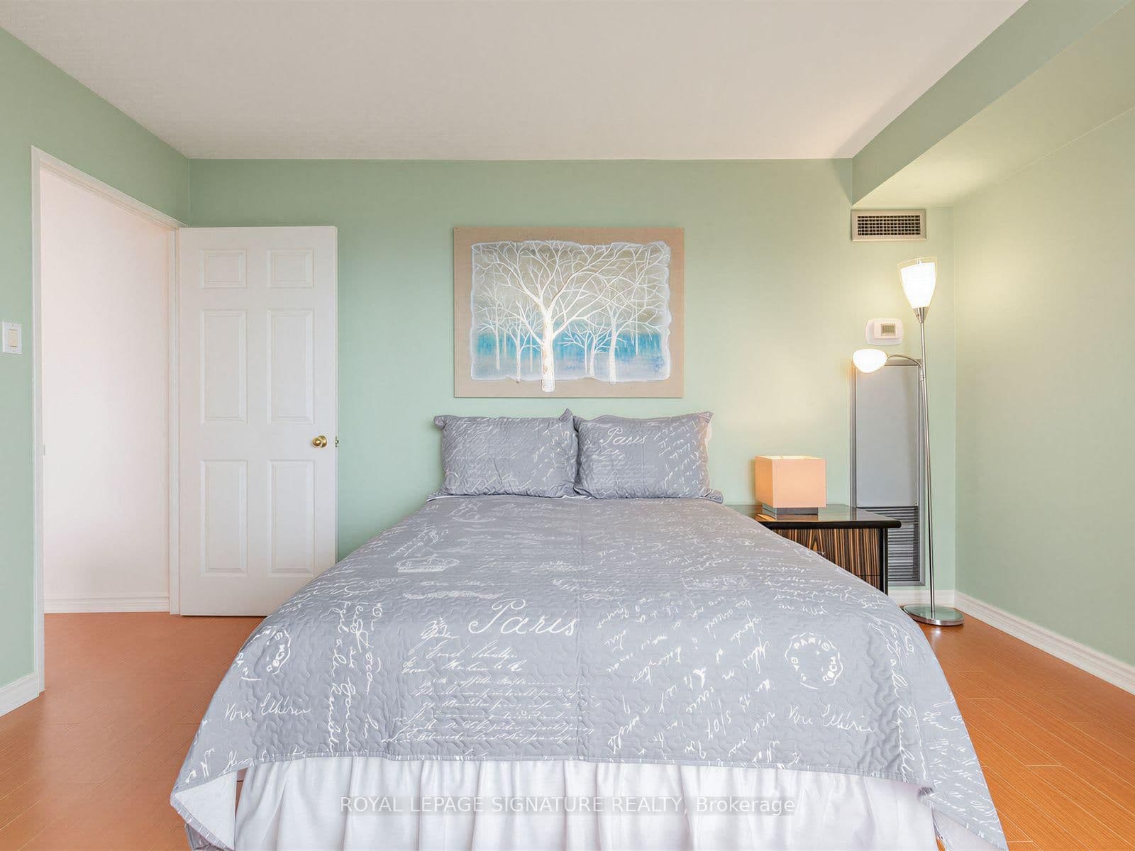 205 Wynford Drive, Unit 2204 thumbnail 12