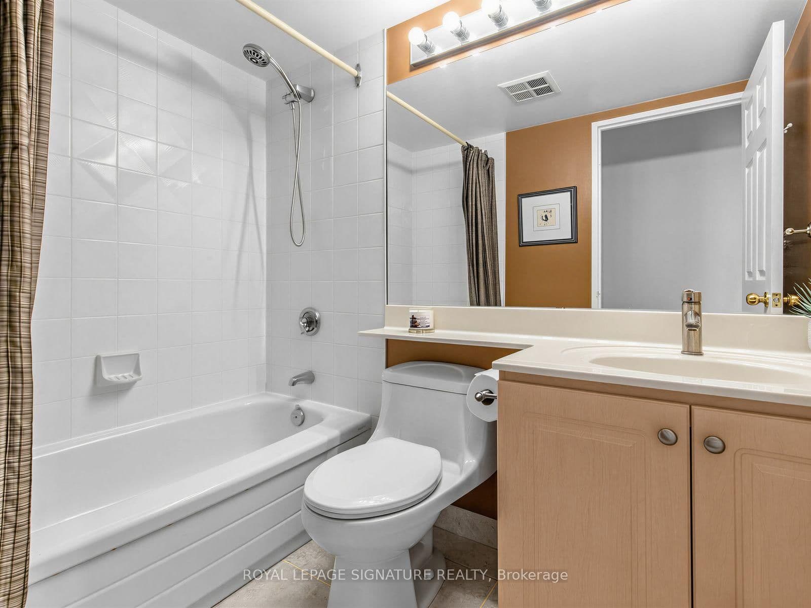 205 Wynford Drive, Unit 2204 thumbnail 24