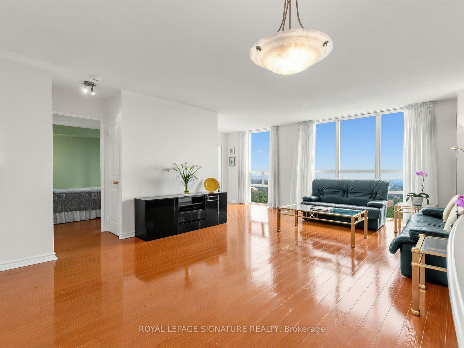 205 Wynford Drive, Unit 2204 thumbnail 3