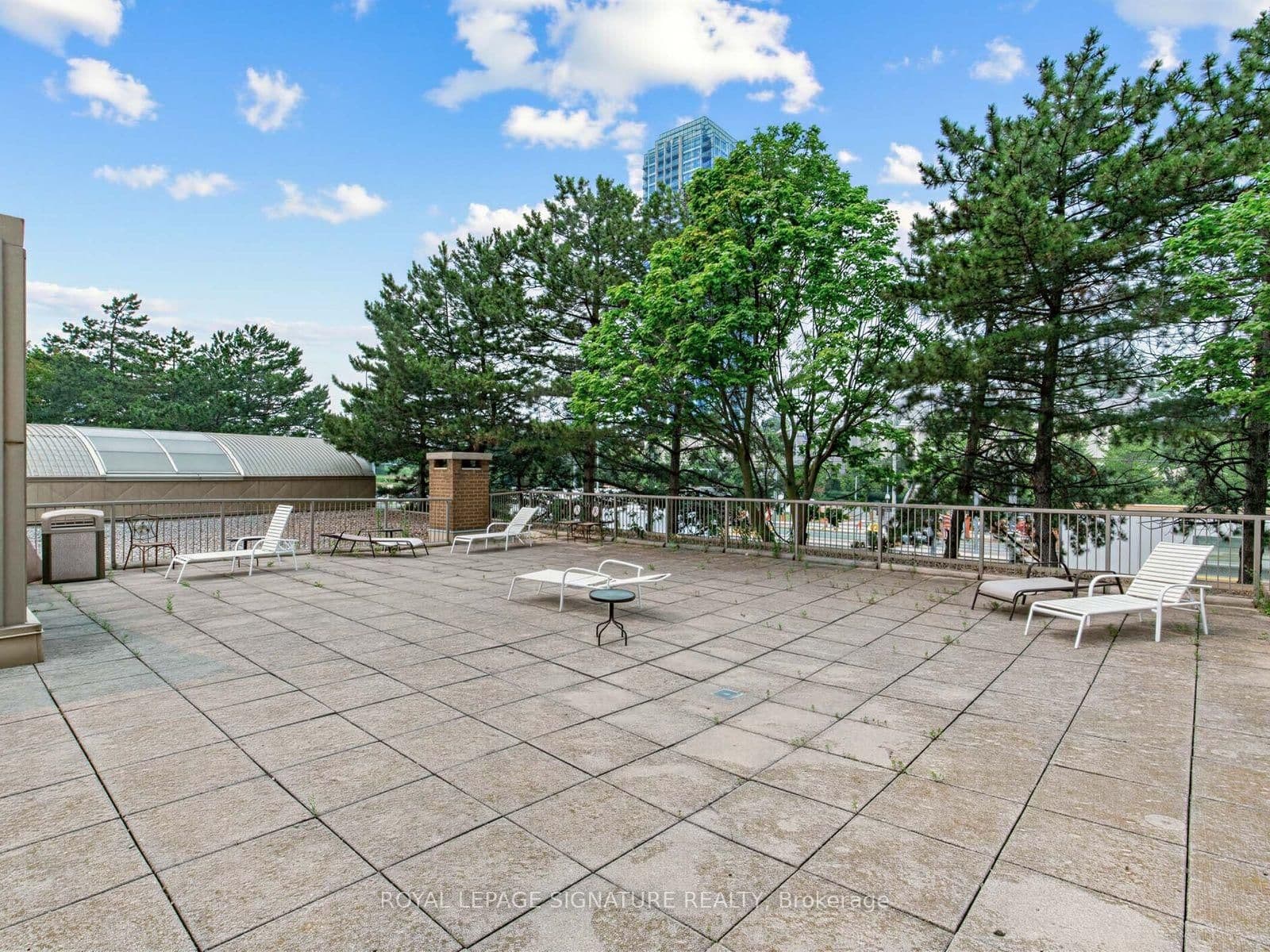 205 Wynford Drive, Unit 2204 thumbnail 34