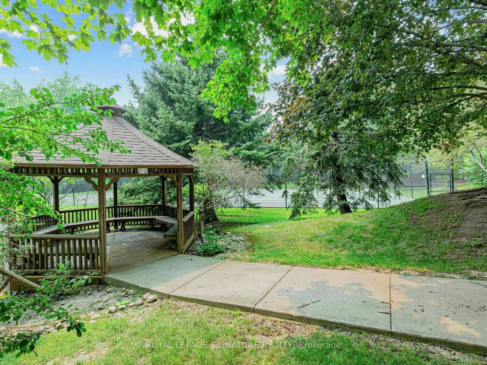 205 Wynford Drive, Unit 2204 thumbnail 35