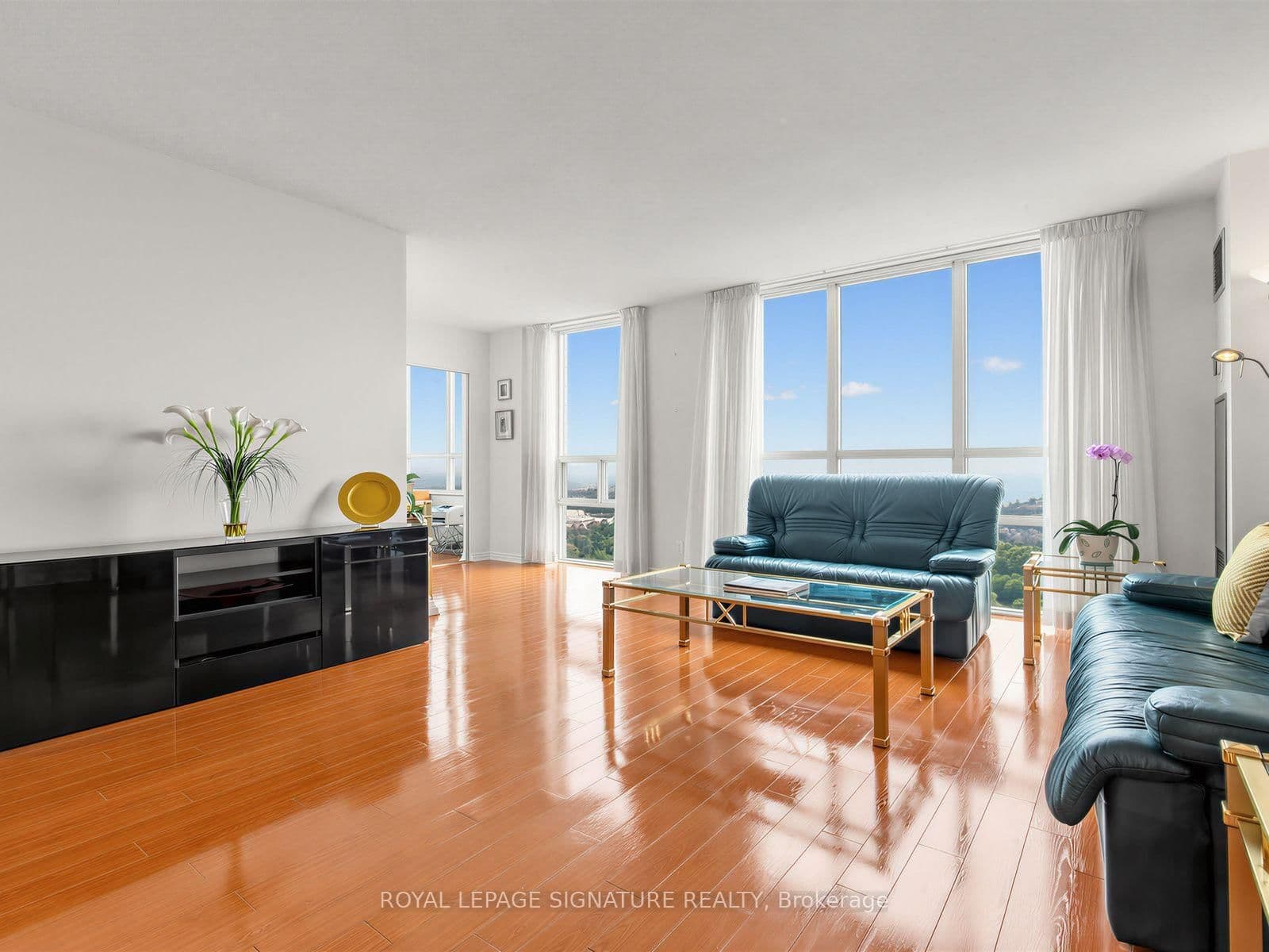 205 Wynford Drive, Unit 2204 thumbnail 4