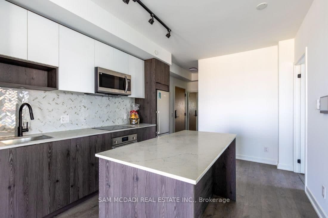 5 Defries Street, Unit 801 thumbnail 11