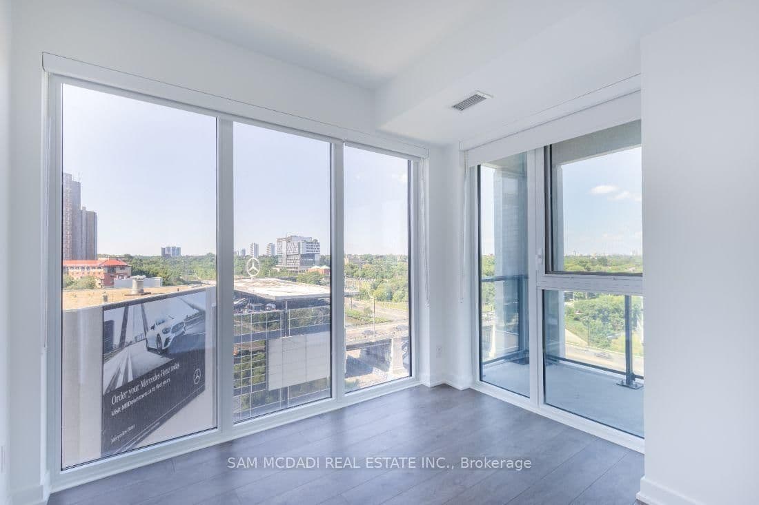 5 Defries Street, Unit 801 thumbnail 25