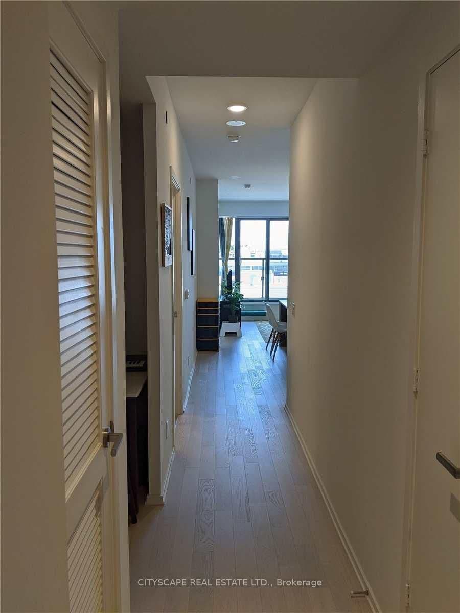 12 Bonnycastle Street, Unit 206 thumbnail 4