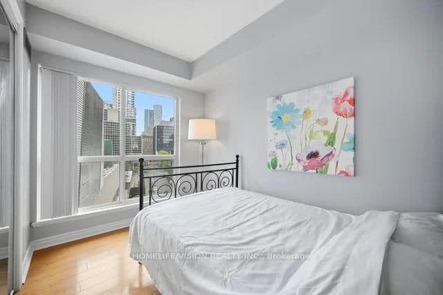 25 The Esplanade, Unit 706 thumbnail 18