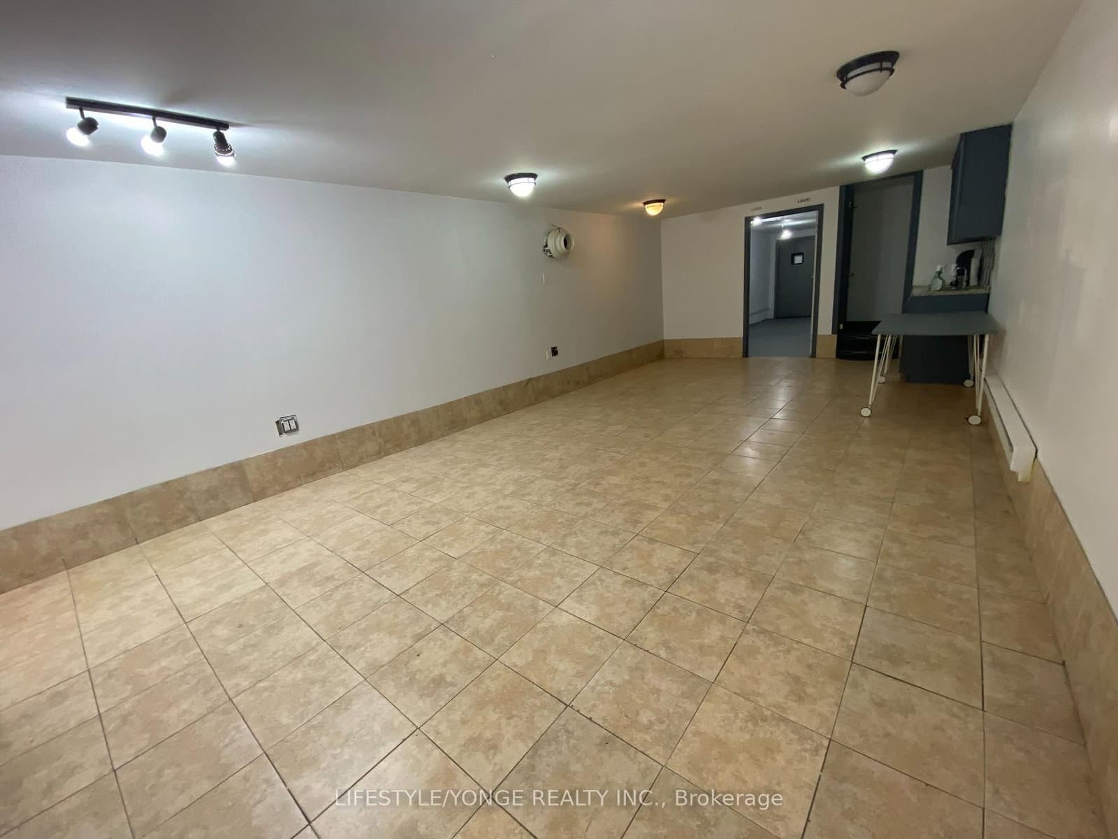 609 Queen Street W, Unit Lower level thumbnail 8