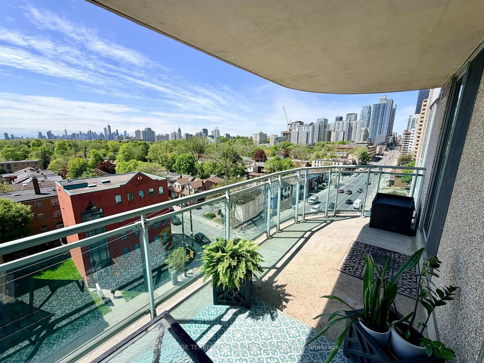 398 Eglinton Avenue E, Unit 1009 thumbnail 23