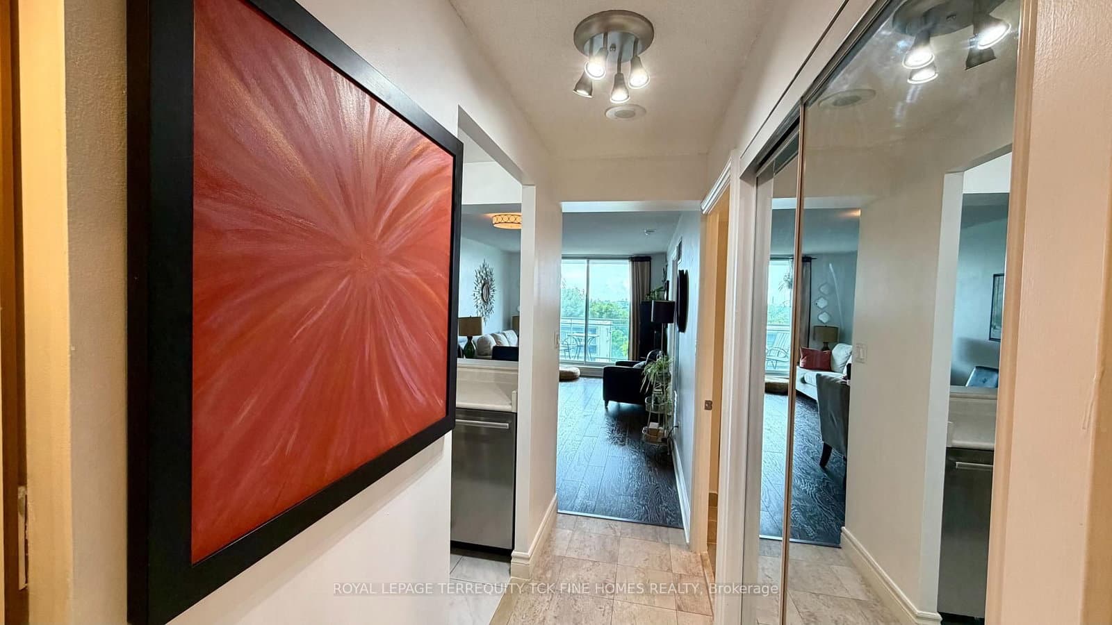 398 Eglinton Avenue E, Unit 1009 thumbnail 4