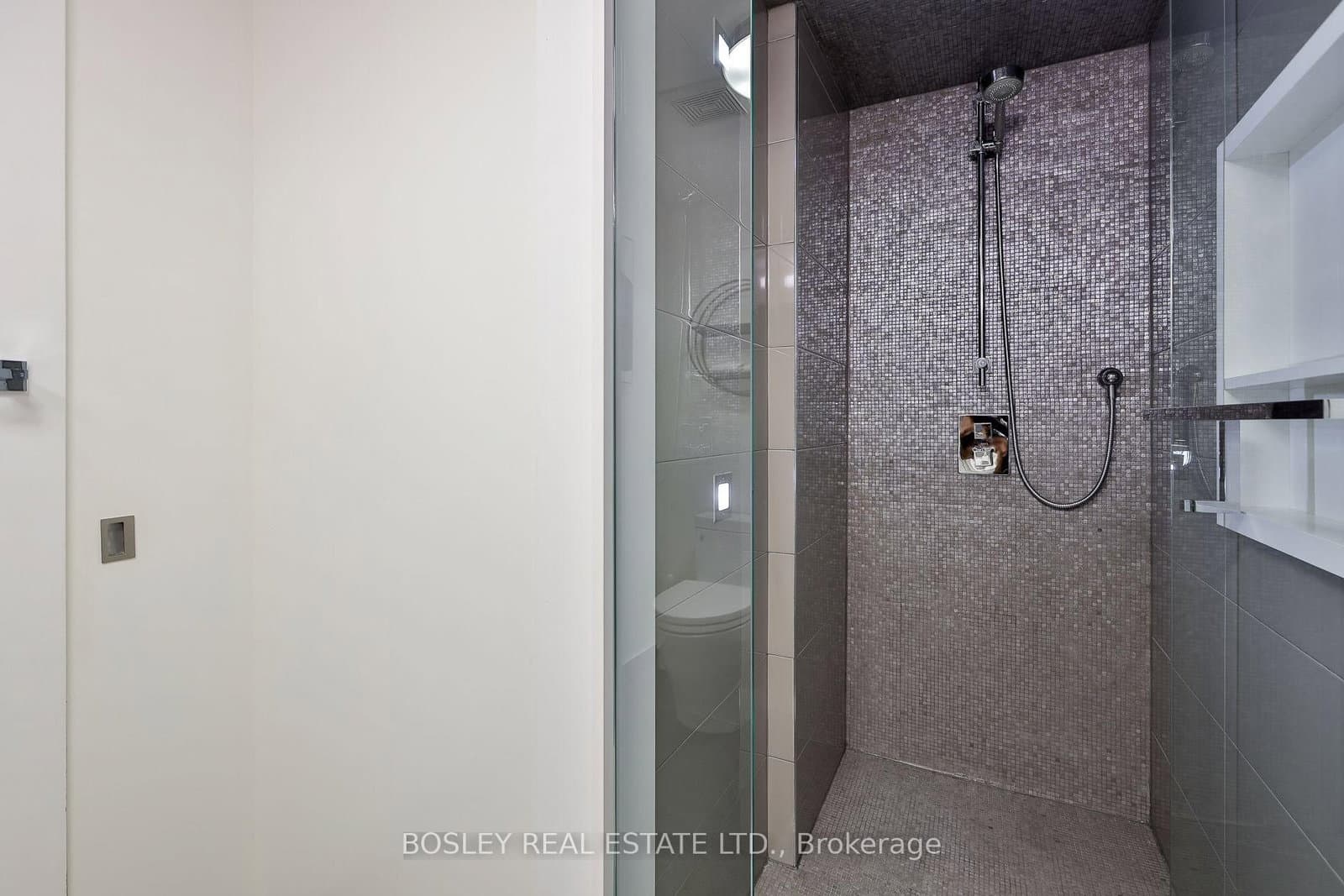 40 Oaklands Avenue, Unit 107 thumbnail 32
