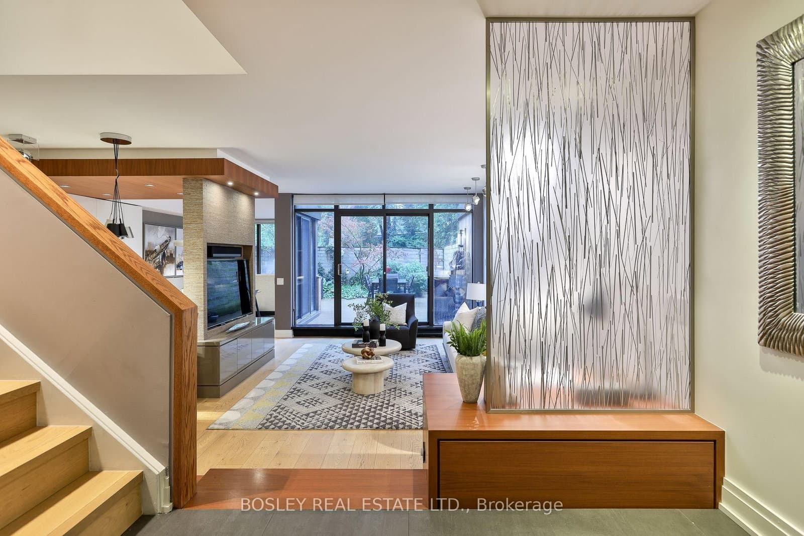 40 Oaklands Avenue, Unit 107 thumbnail 5