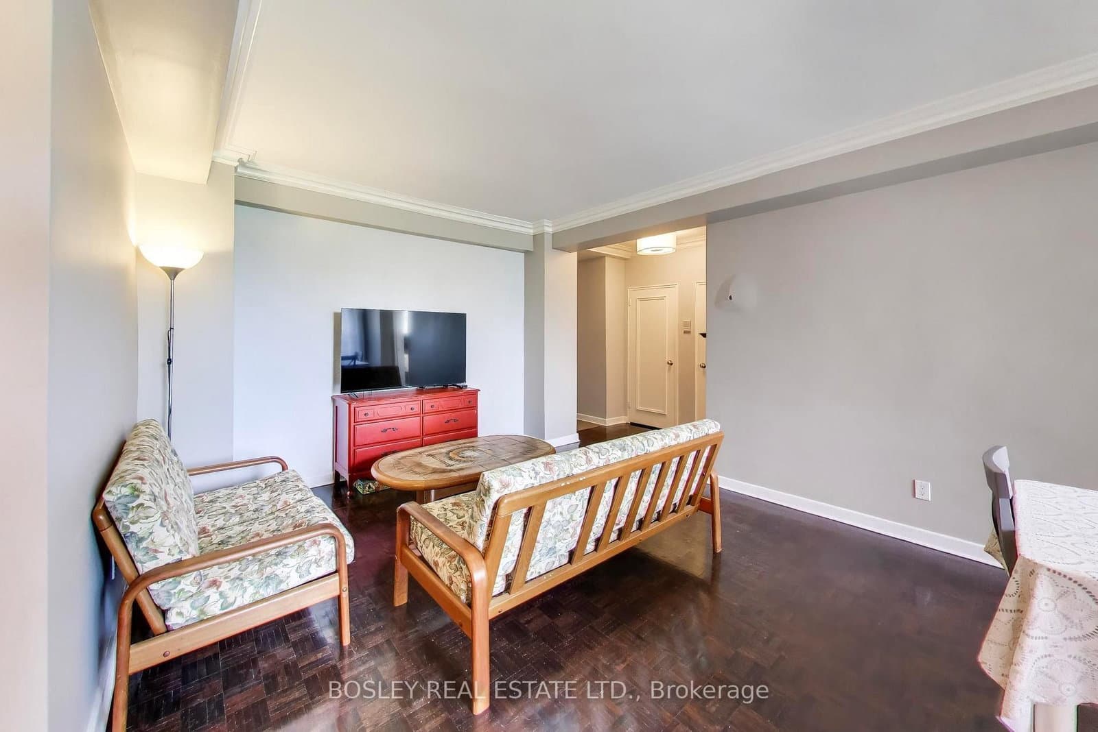 740 Eglinton Avenue W, Unit 306 thumbnail 13