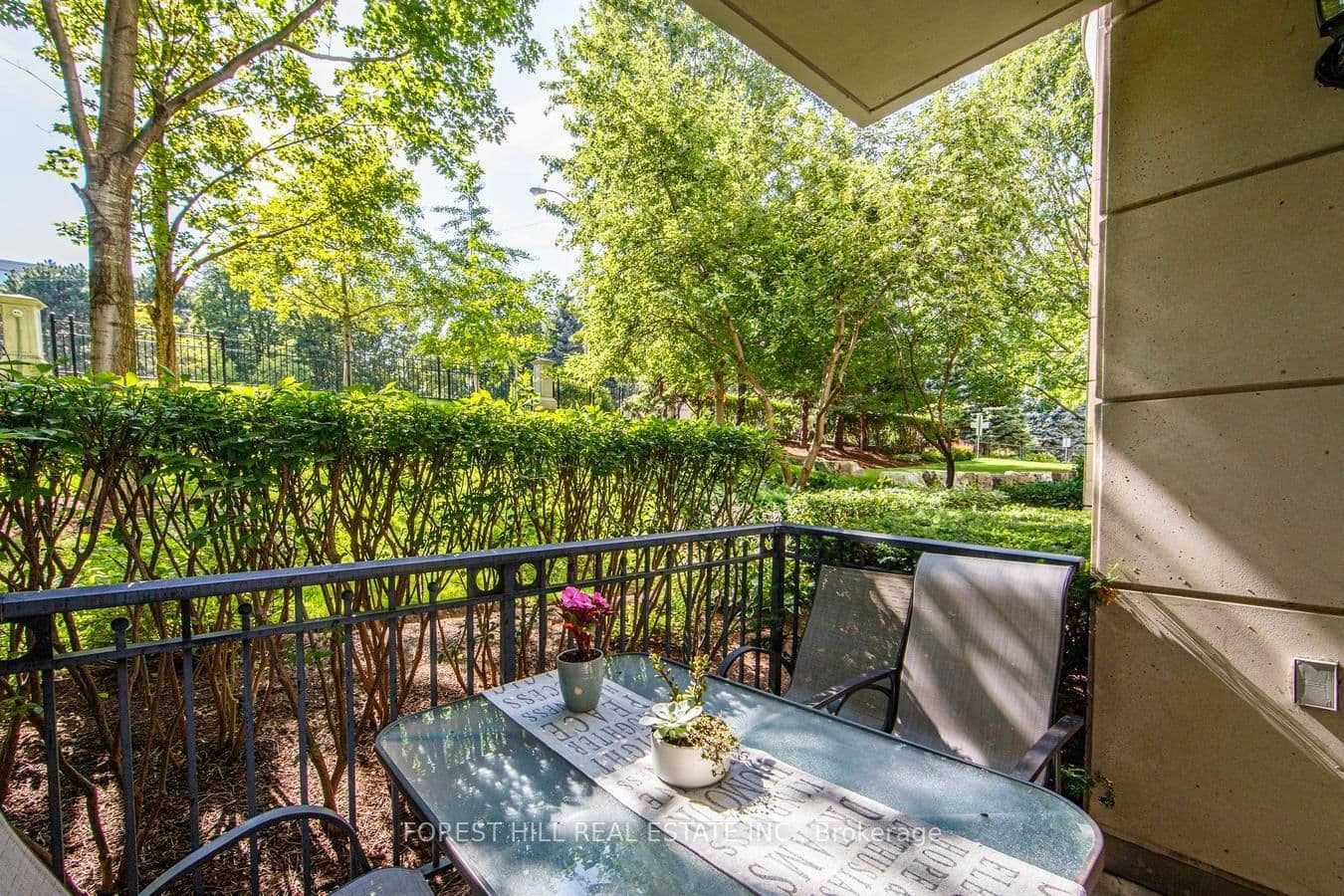 38 William Carson Crescent, Unit 114 thumbnail 36
