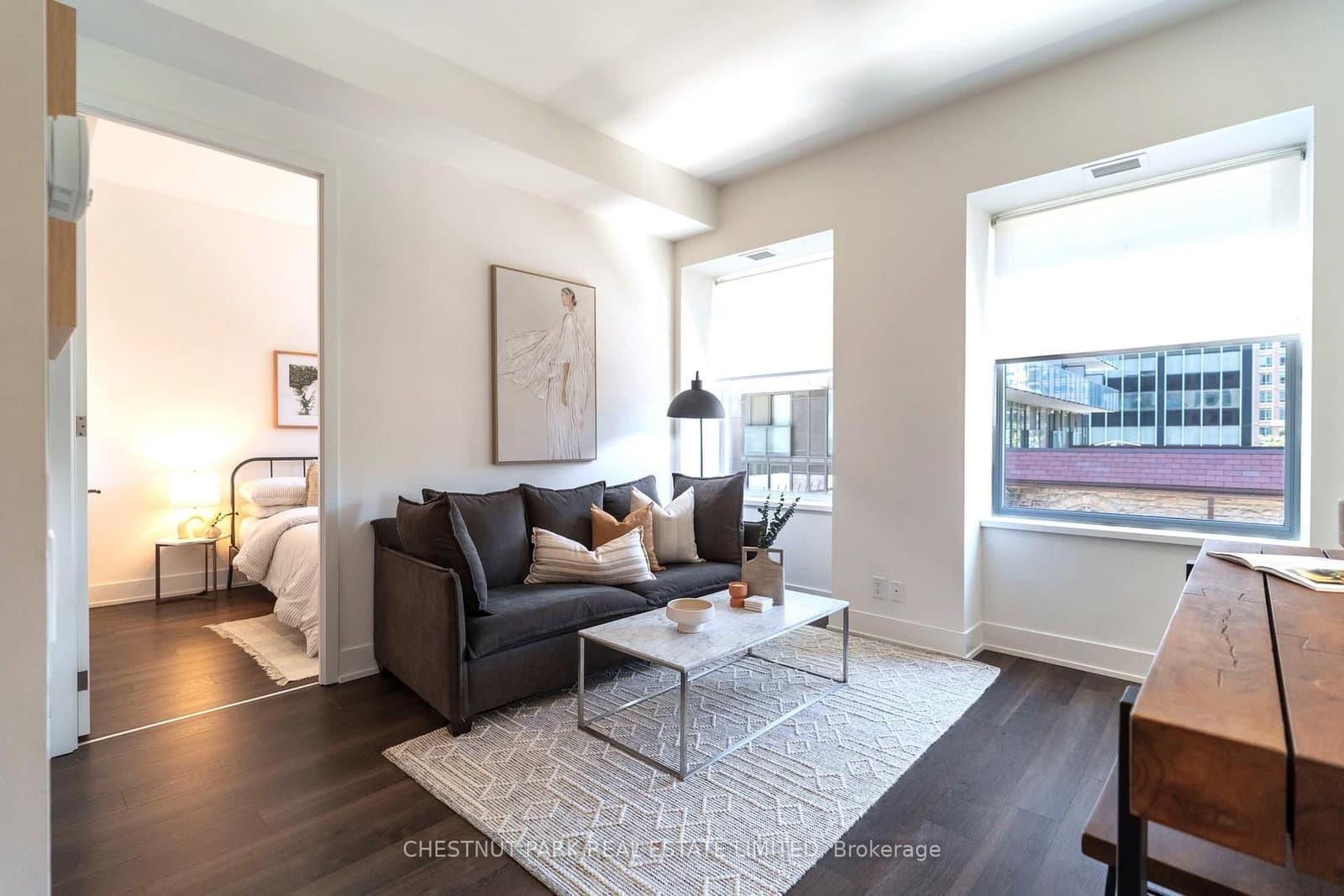 111 St Clair Avenue W, Unit 320 thumbnail 15