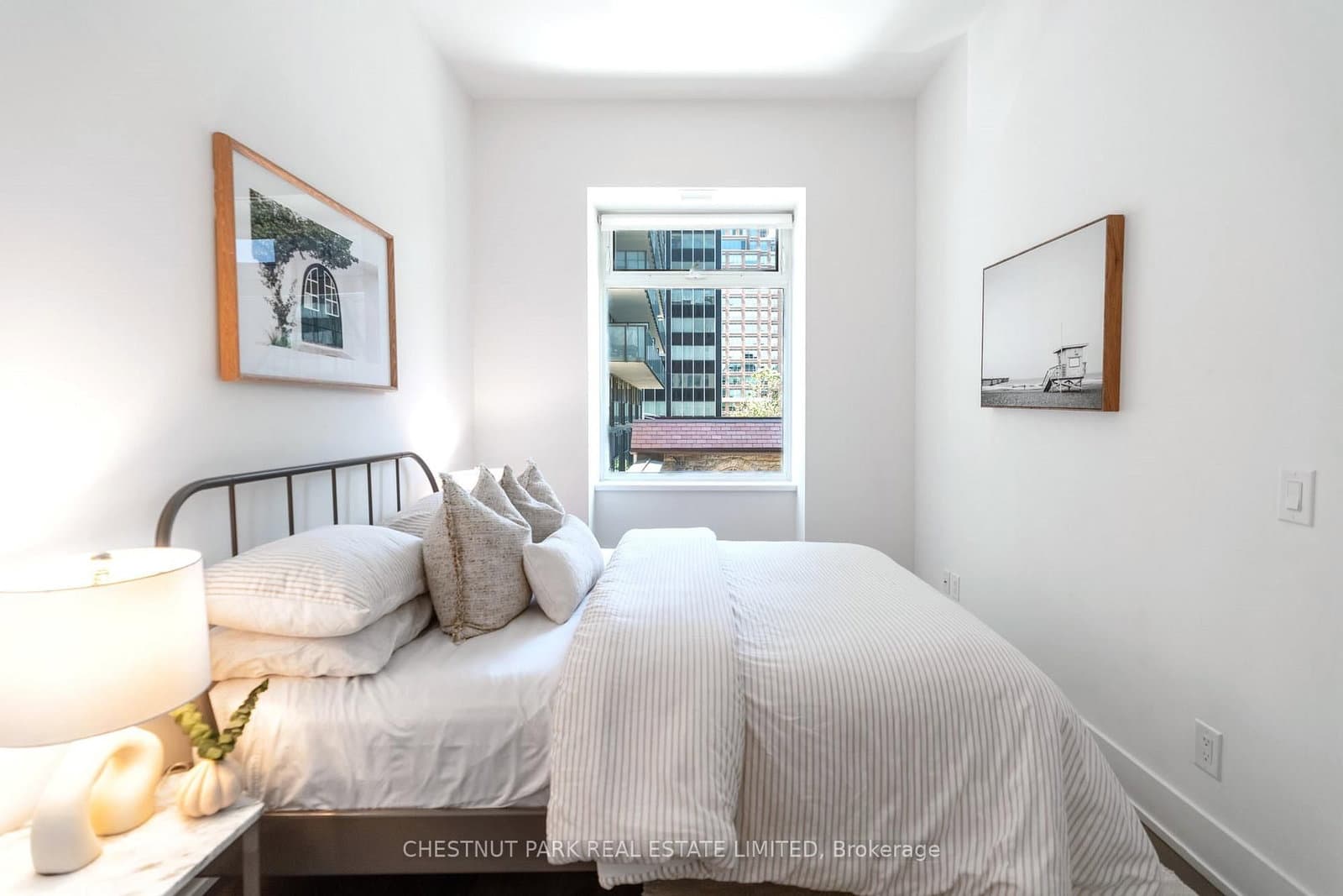 111 St Clair Avenue W, Unit 320 thumbnail 21