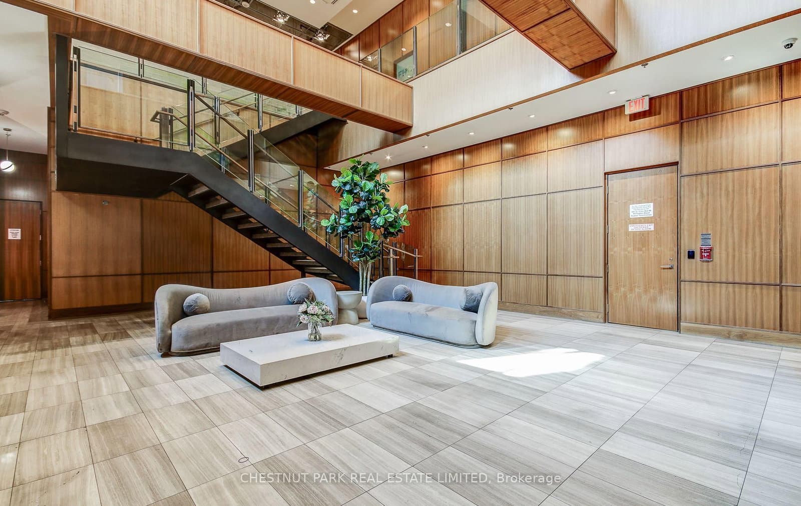 111 St Clair Avenue W, Unit 320 thumbnail 25