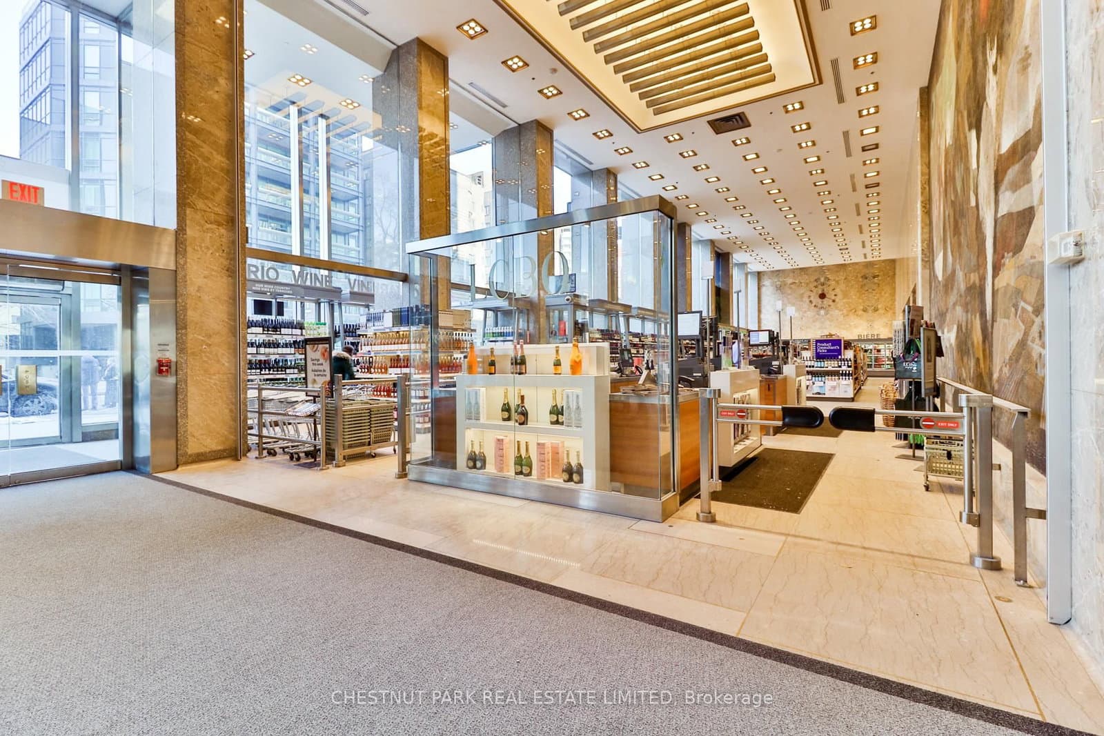 111 St Clair Avenue W, Unit 320 thumbnail 38