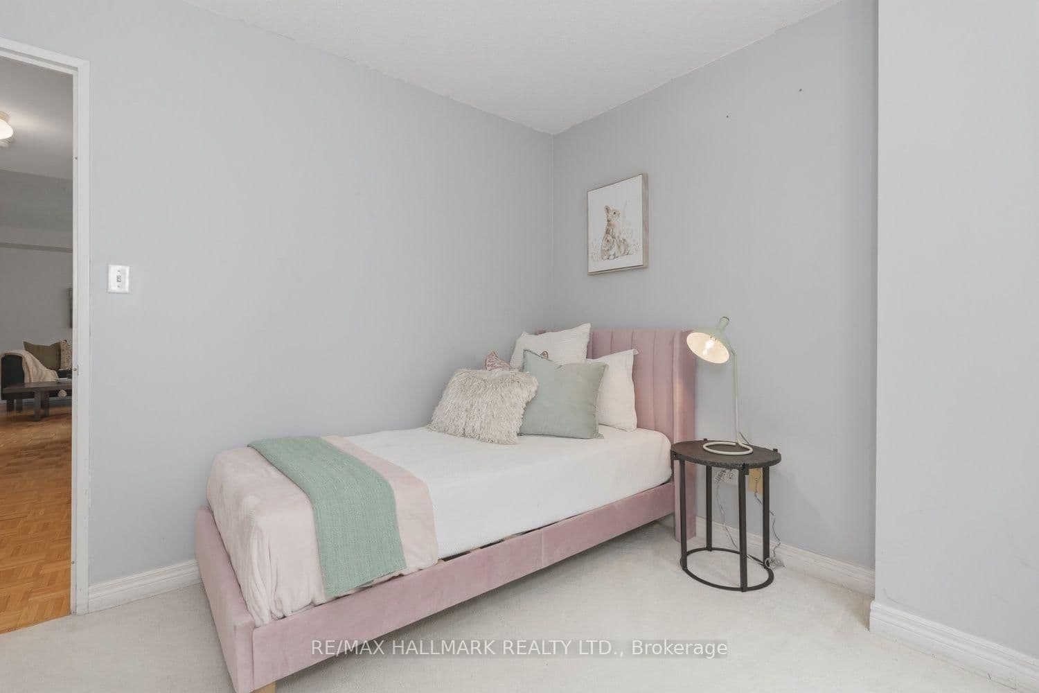 43 Eglinton Avenue E, Unit 310 thumbnail 14