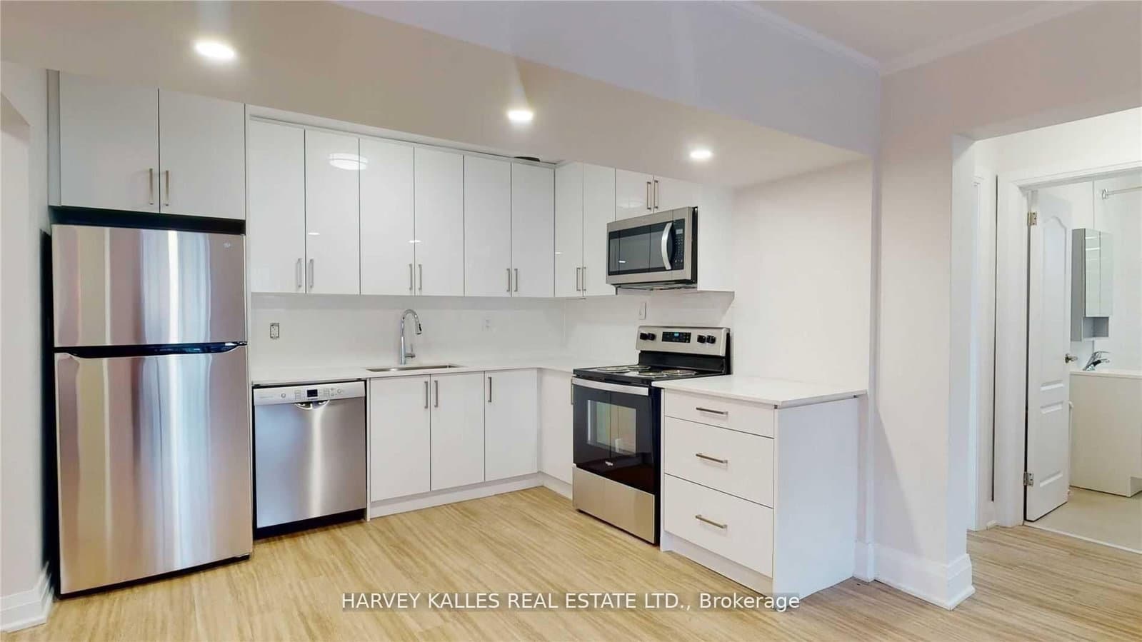 316 Lonsdale Road, Unit 2 thumbnail 10