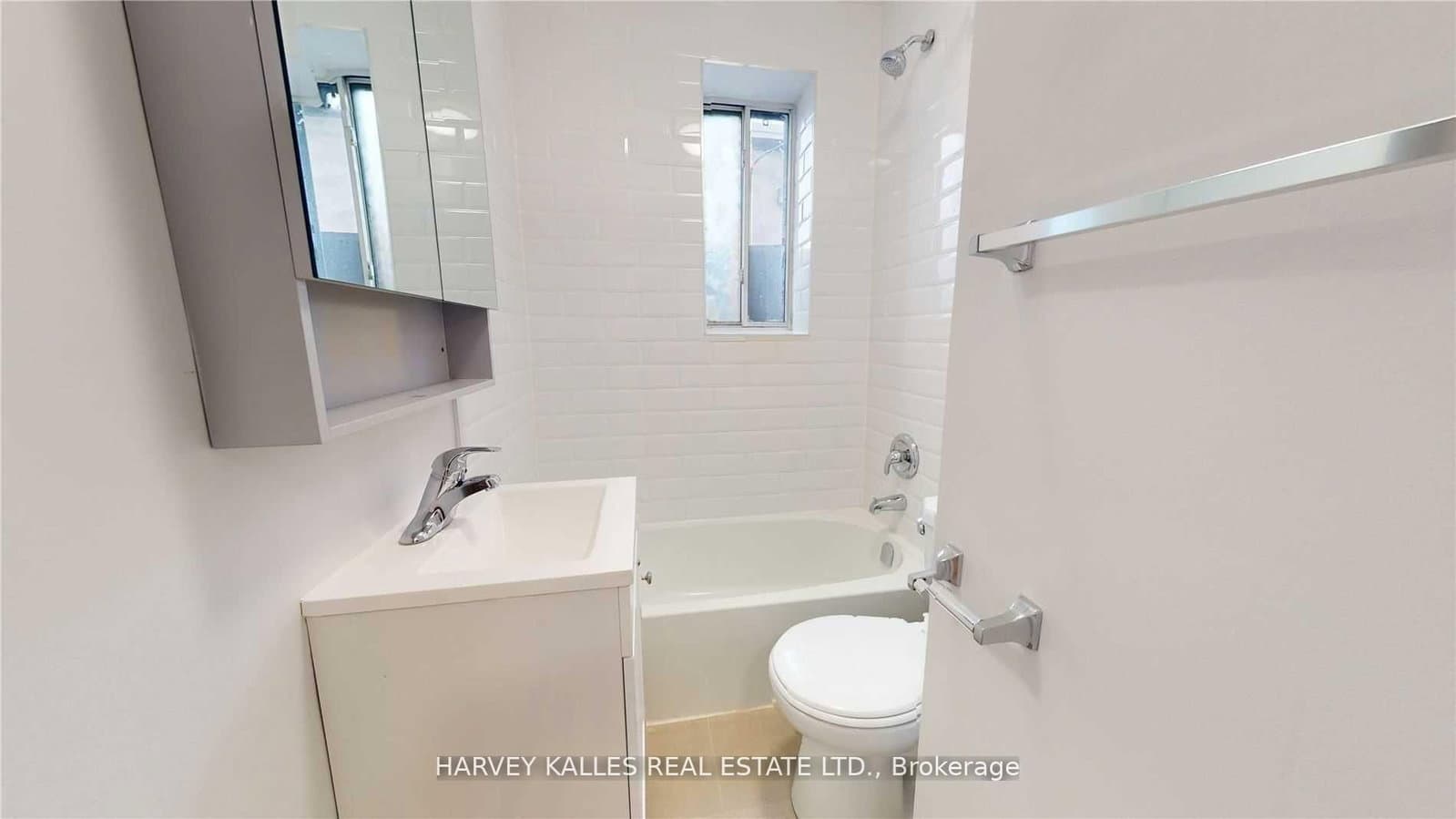 316 Lonsdale Road, Unit 2 thumbnail 22