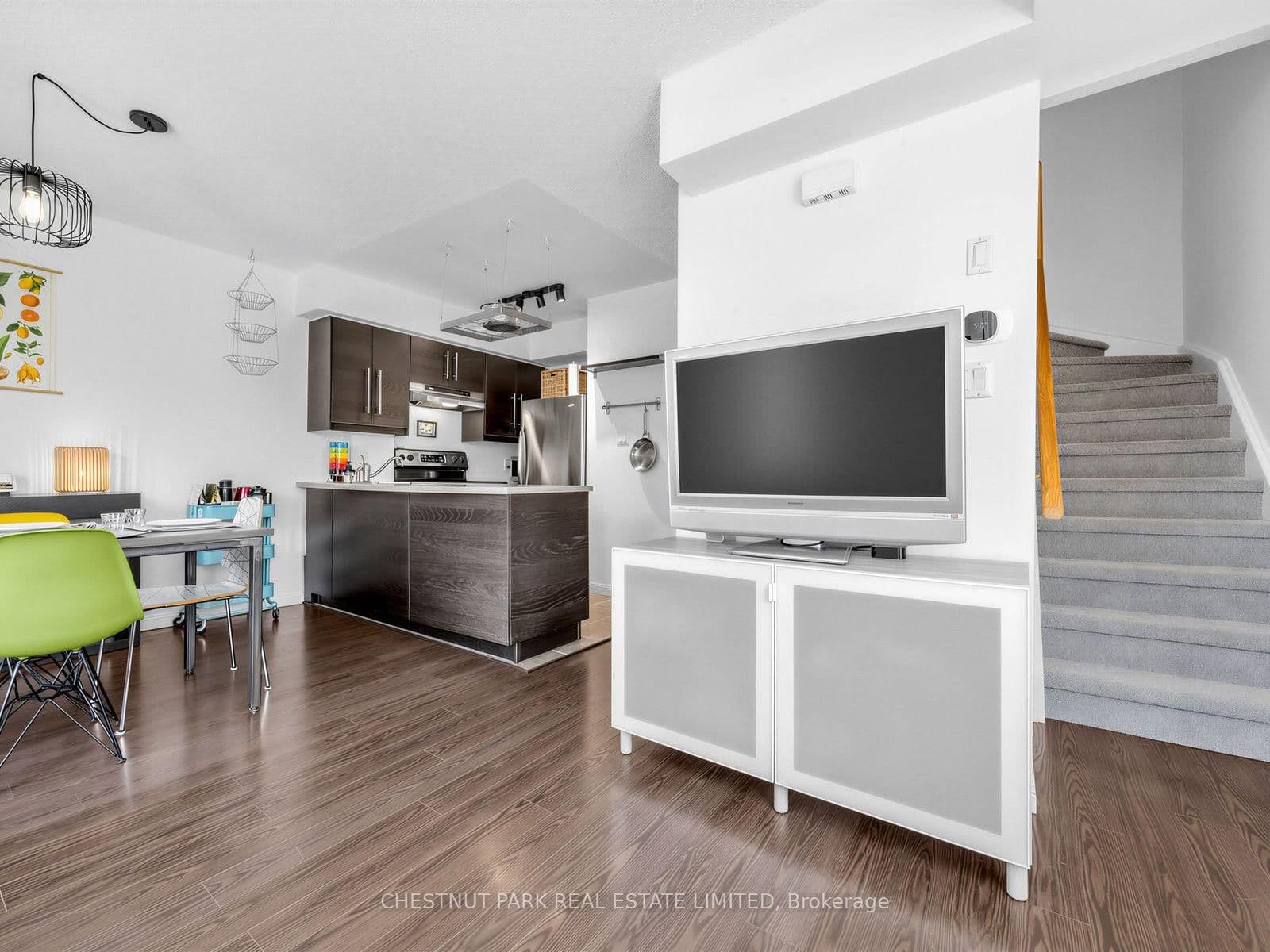 26 Douro Street, Unit 333 thumbnail 13
