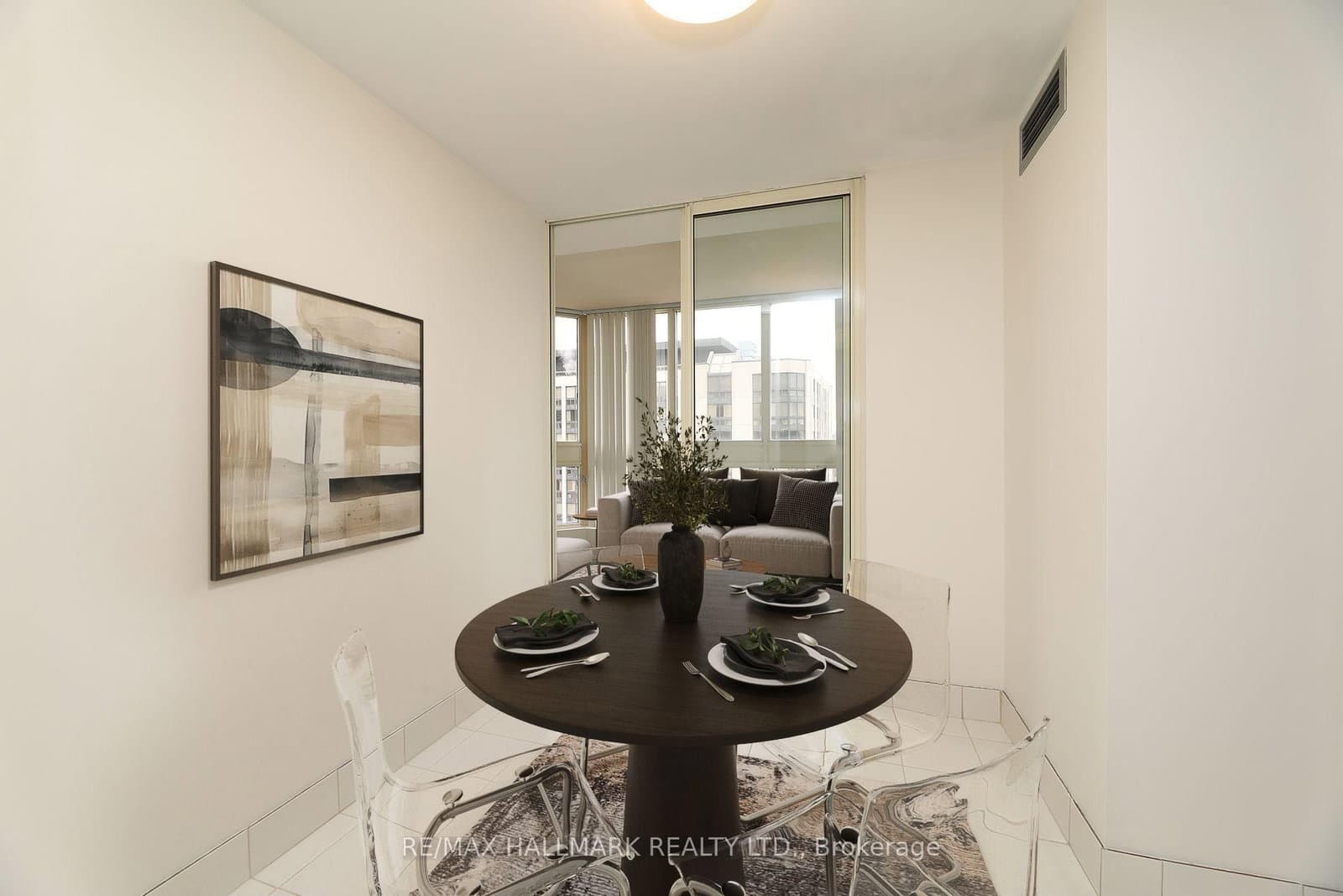 10 Kenneth Avenue, Unit 1704 thumbnail 22