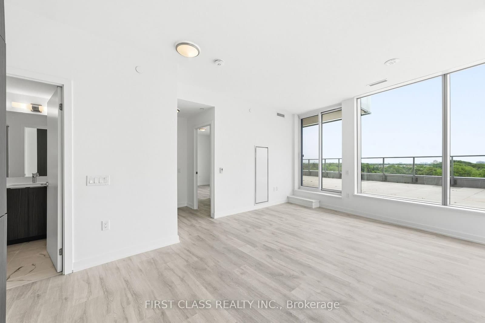8 Olympic Garden Drive, Unit S707 thumbnail 10