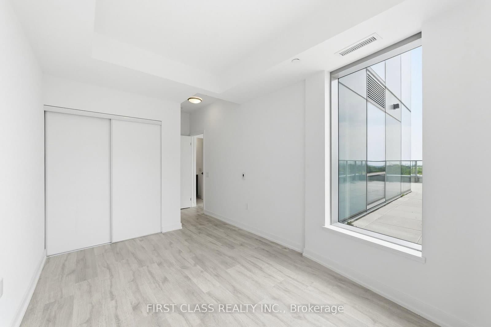 8 Olympic Garden Drive, Unit S707 thumbnail 15