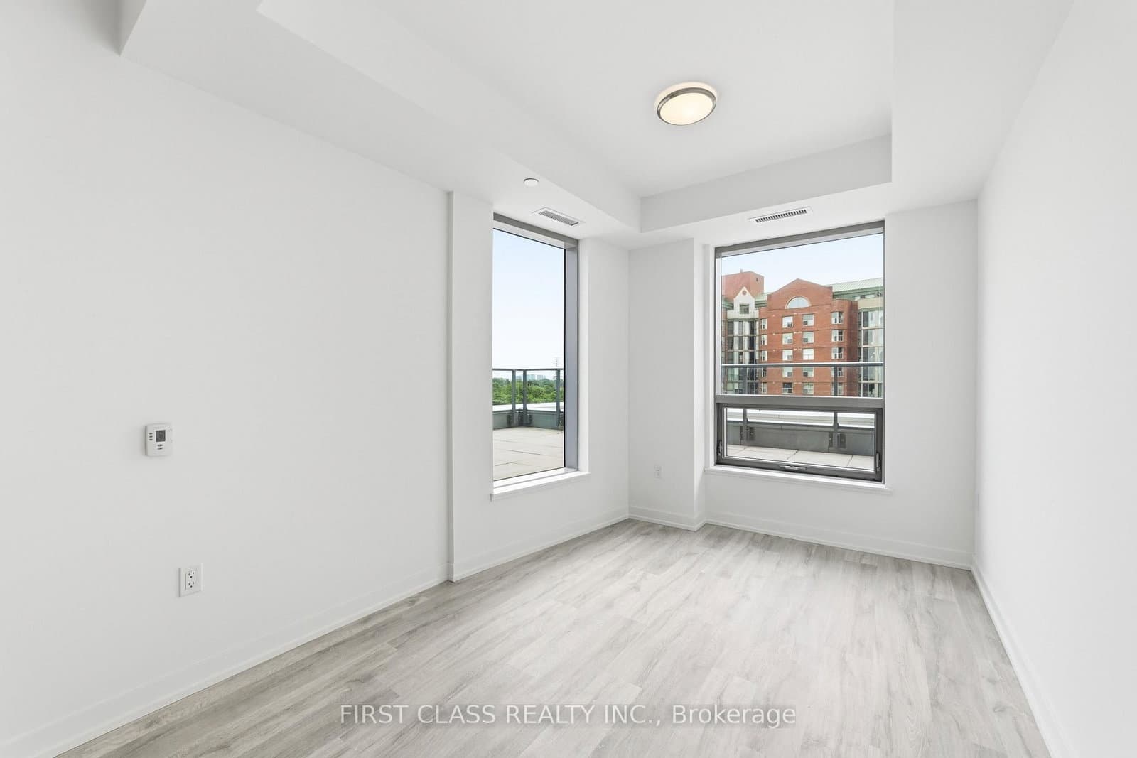 8 Olympic Garden Drive, Unit S707 thumbnail 16