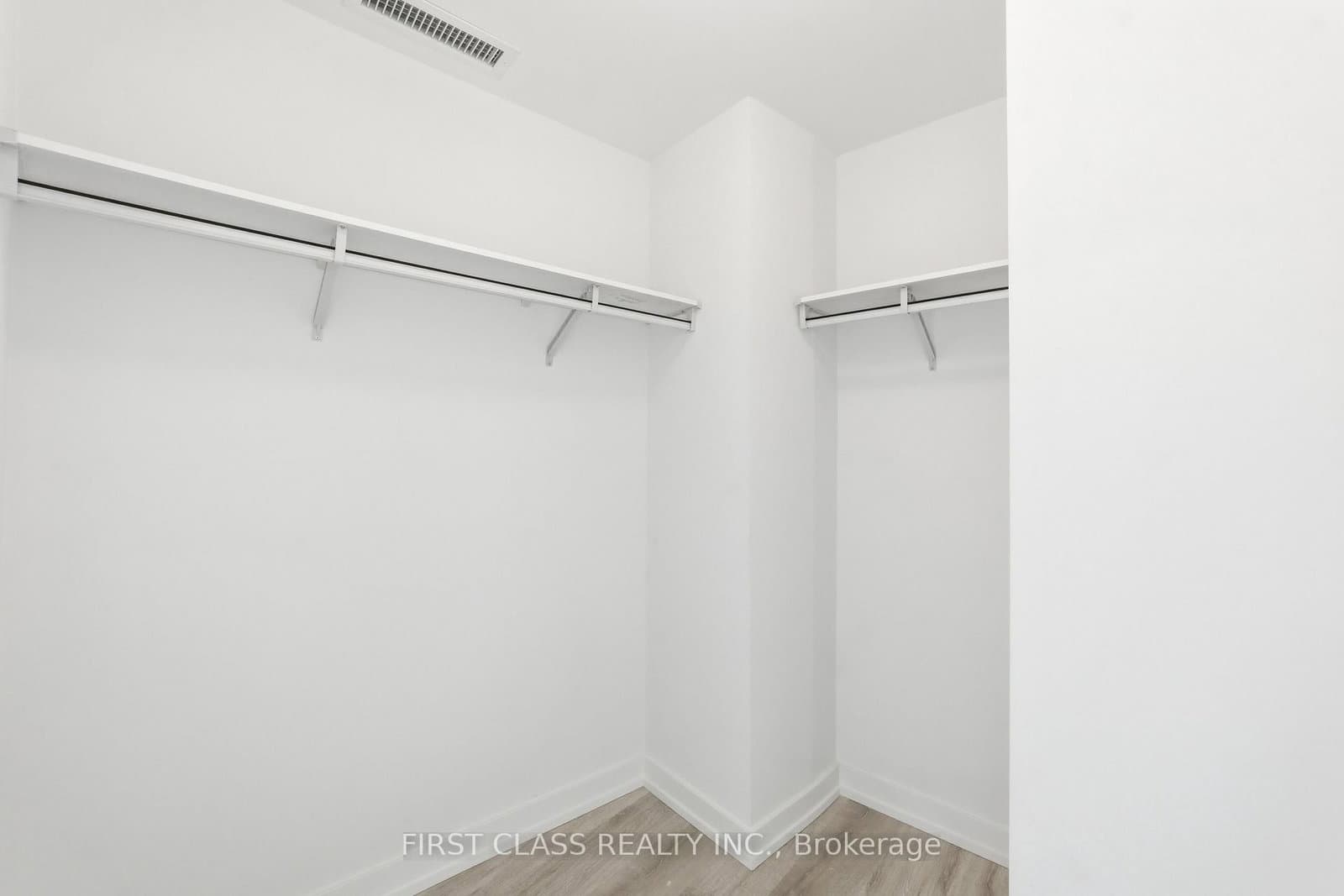 8 Olympic Garden Drive, Unit S707 thumbnail 21