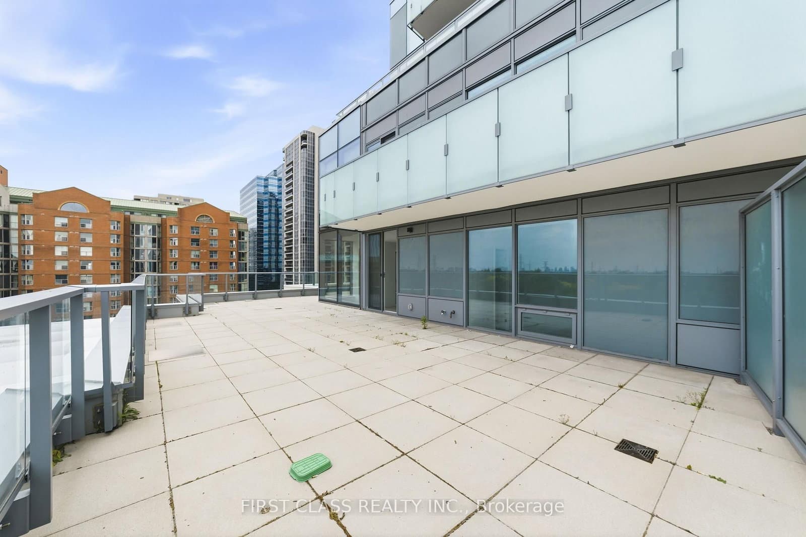 8 Olympic Garden Drive, Unit S707 thumbnail 23