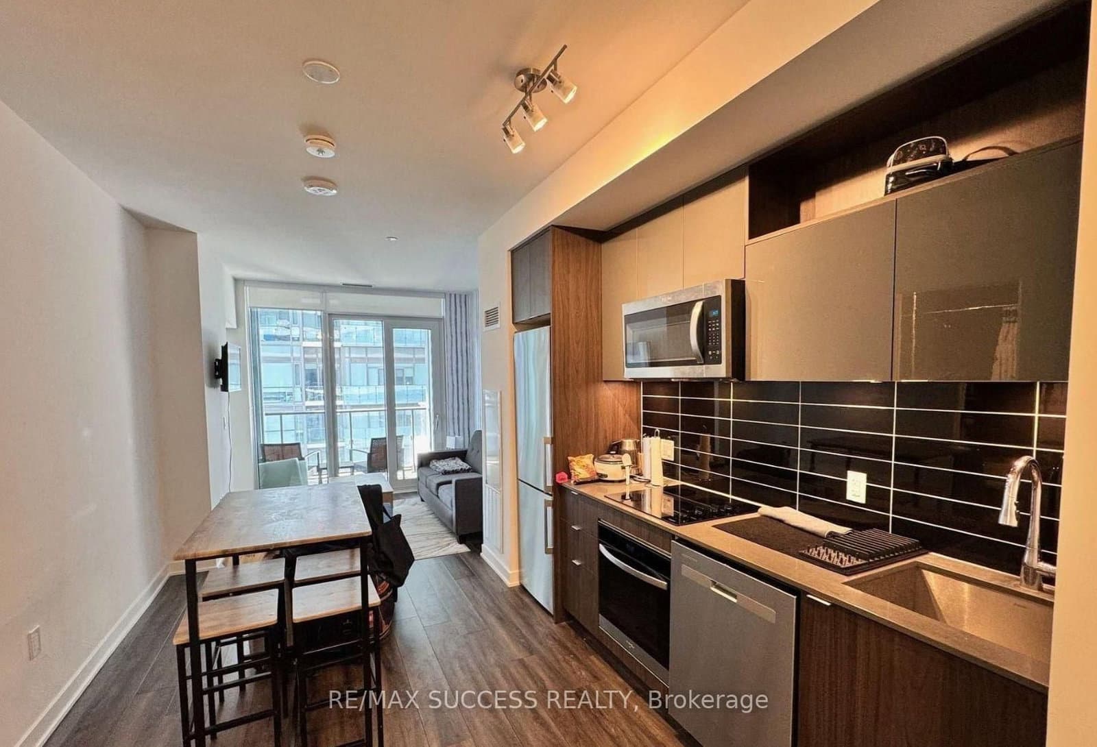 70 Princess Street, Unit 1925A thumbnail 10