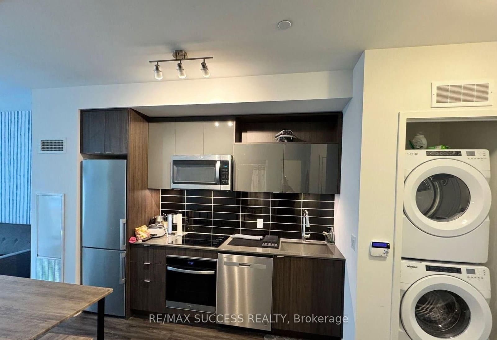 70 Princess Street, Unit 1925A thumbnail 11