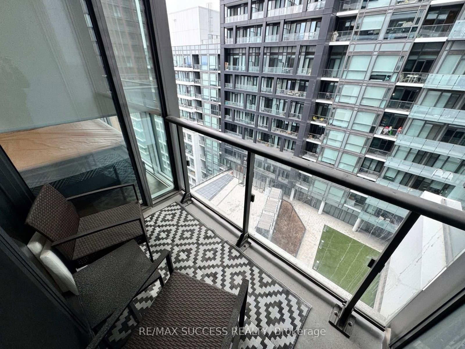 70 Princess Street, Unit 1925A thumbnail 26