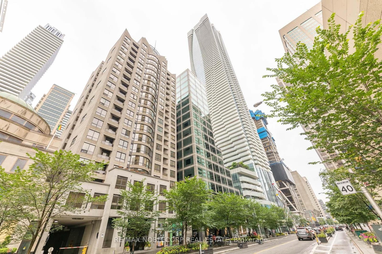 55 Bloor Street E, Unit 609 - Image 1