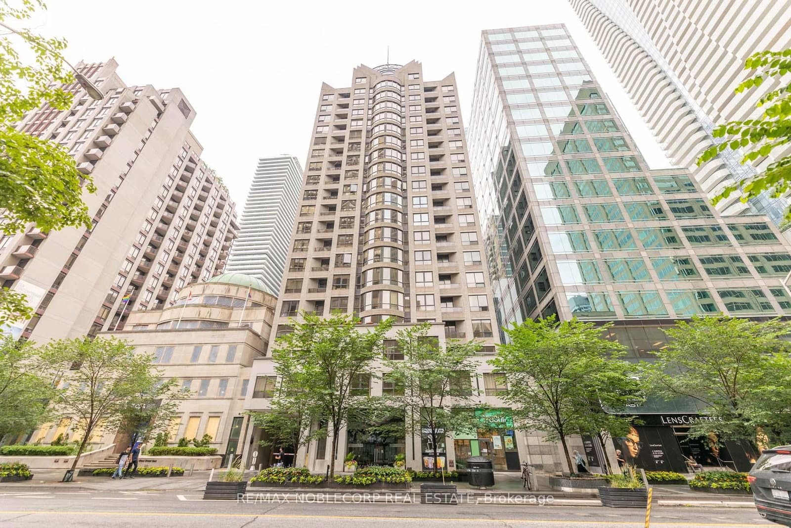 55 Bloor Street E, Unit 609 thumbnail 5