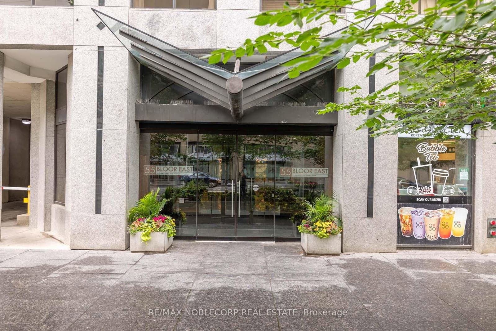 55 Bloor Street E, Unit 609 thumbnail 6