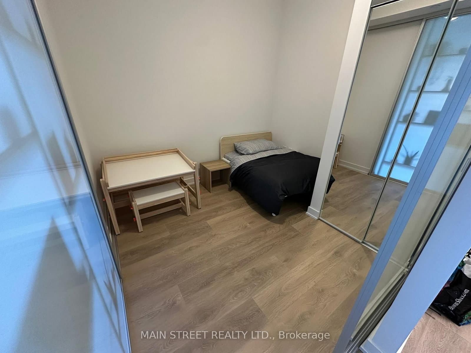 117 Broadway Avenue, Unit 2207 thumbnail 5