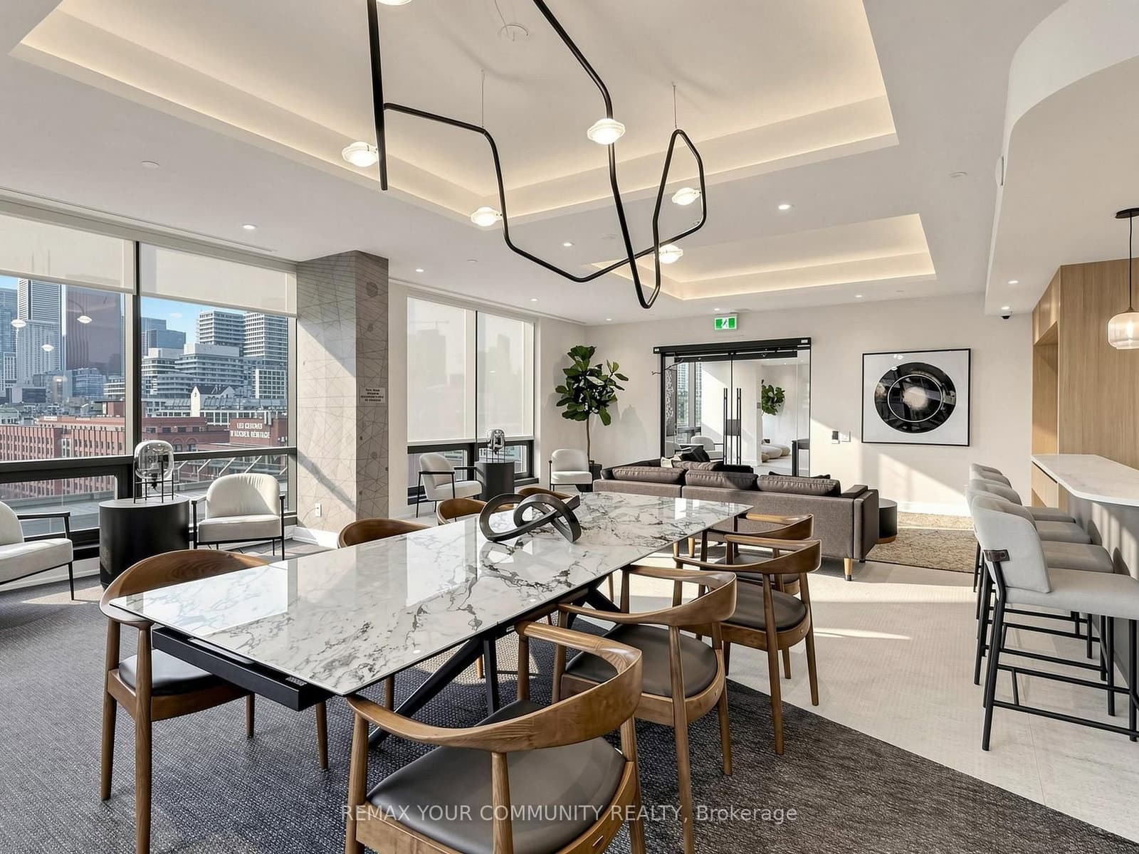 35 Parliament Street, Unit 2504 thumbnail 37