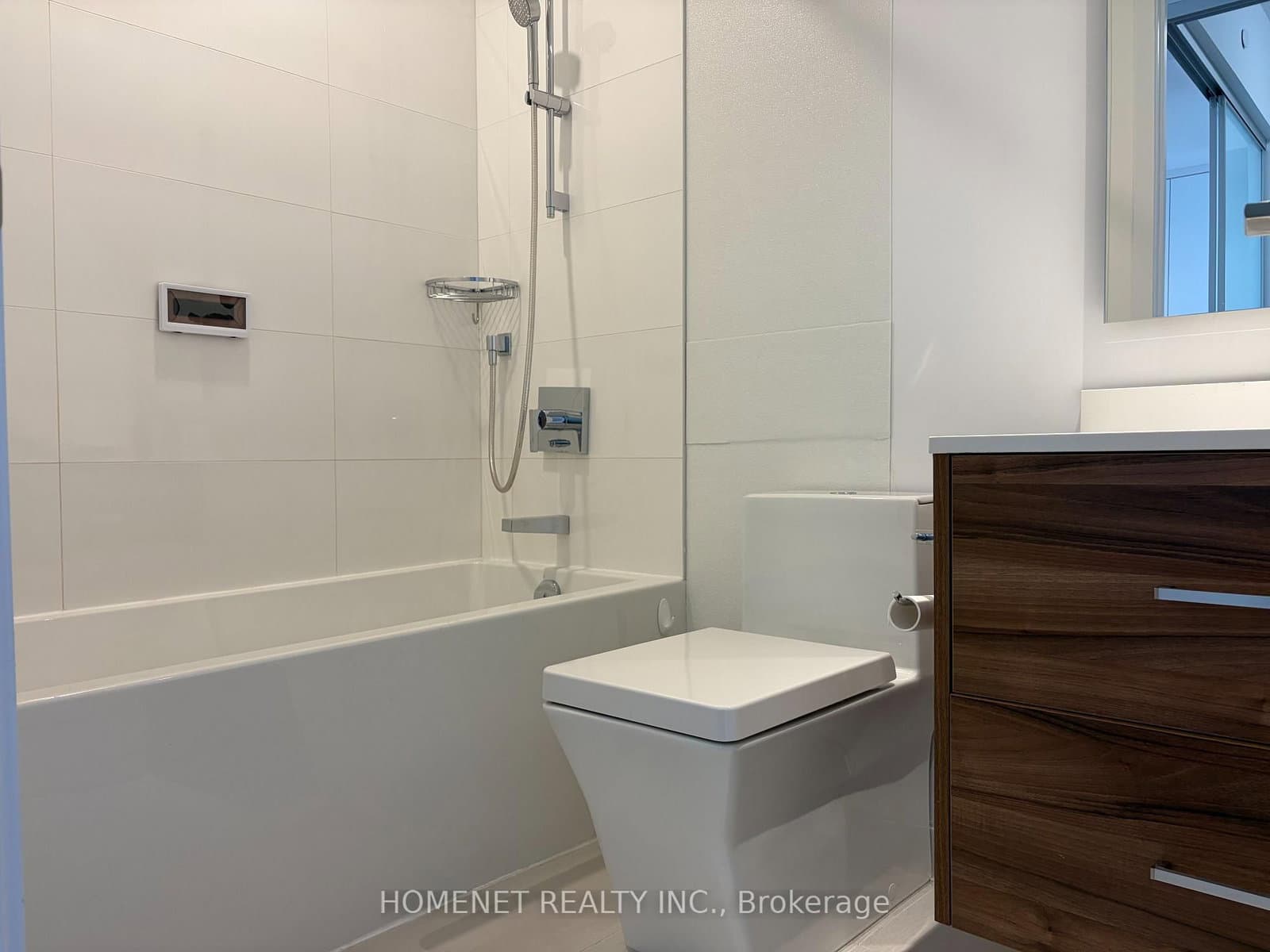 488 University Avenue, Unit 5101 thumbnail 13