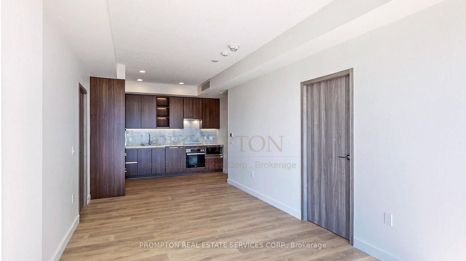 95 McMahon Drive, Unit 1109 thumbnail 6