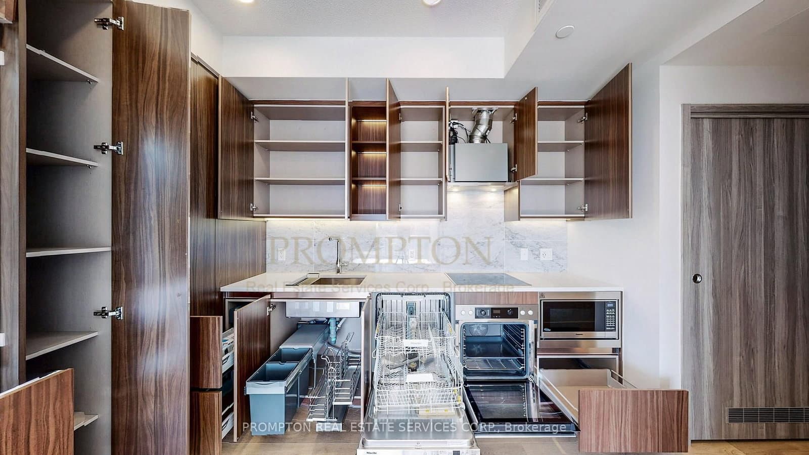 95 McMahon Drive, Unit 1109 thumbnail 11