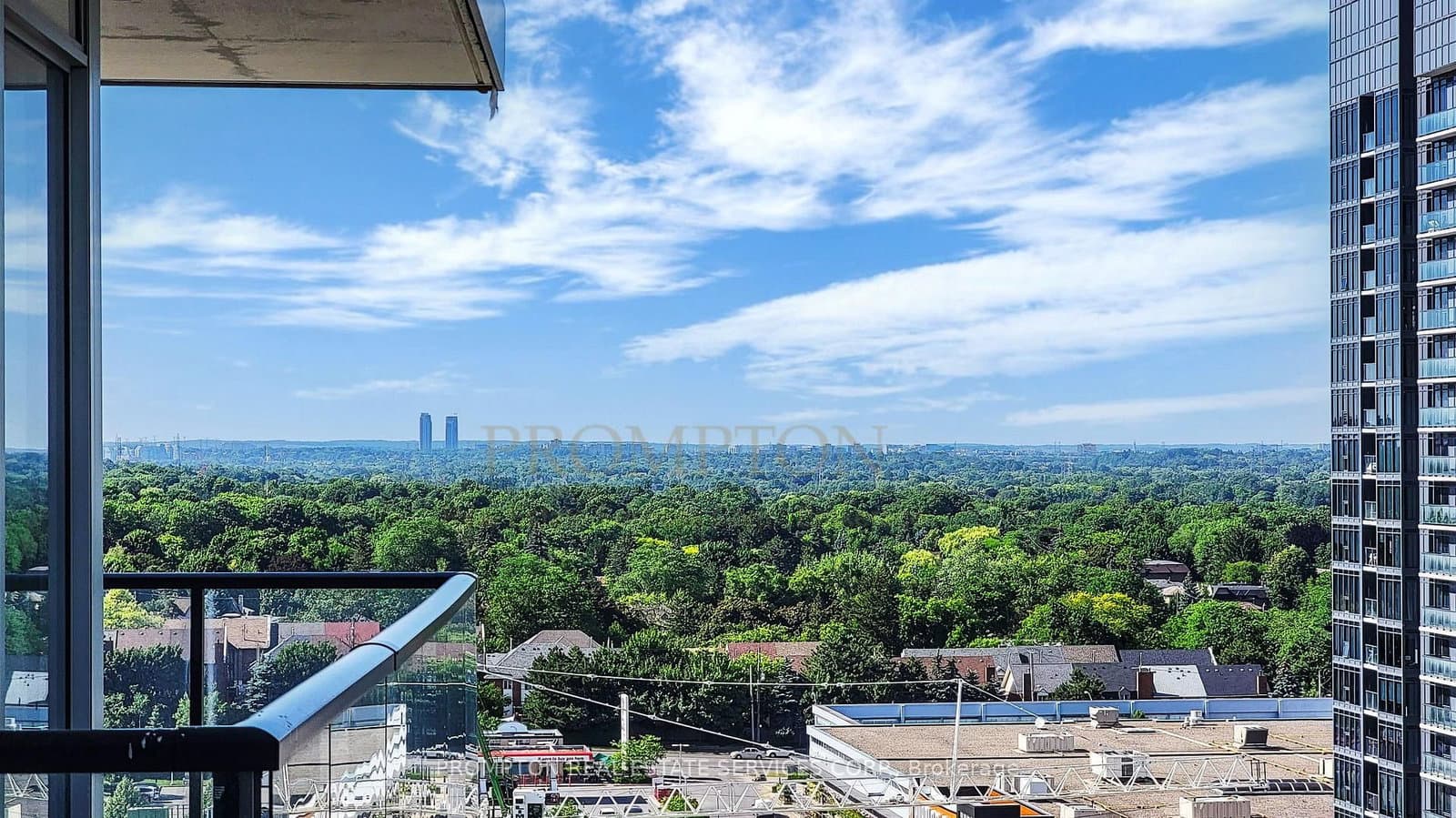 95 McMahon Drive, Unit 1109 thumbnail 25