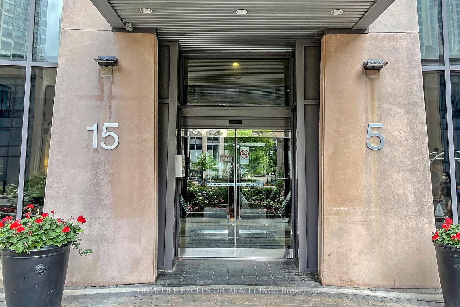15 Northtown Way, Unit 2029 thumbnail 2