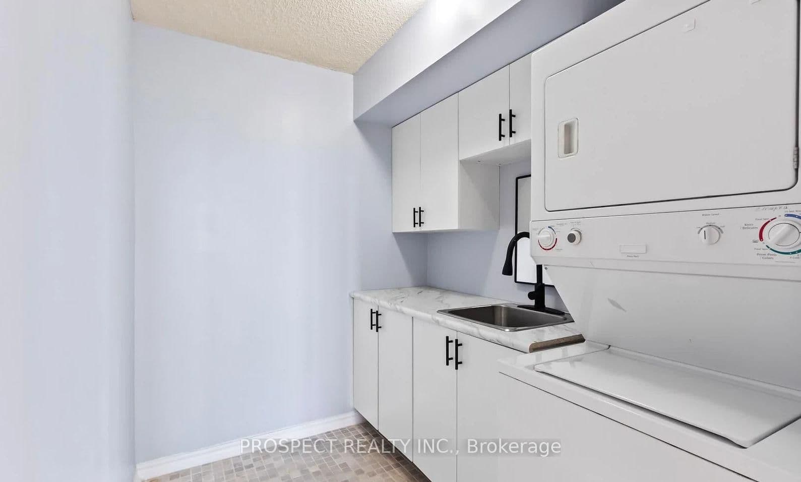 80 Antibes Drive, Unit 1201 thumbnail 19