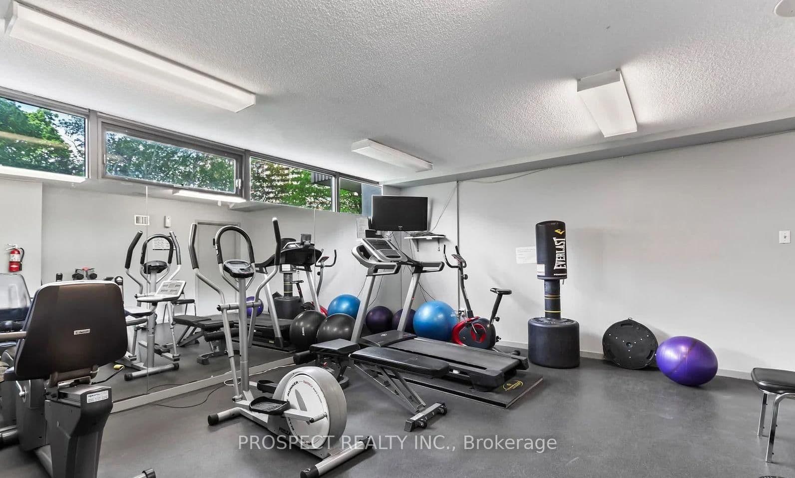 80 Antibes Drive, Unit 1201 thumbnail 21
