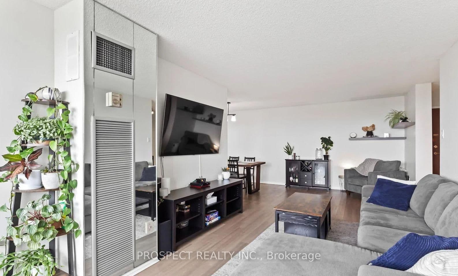 80 Antibes Drive, Unit 1201 thumbnail 7
