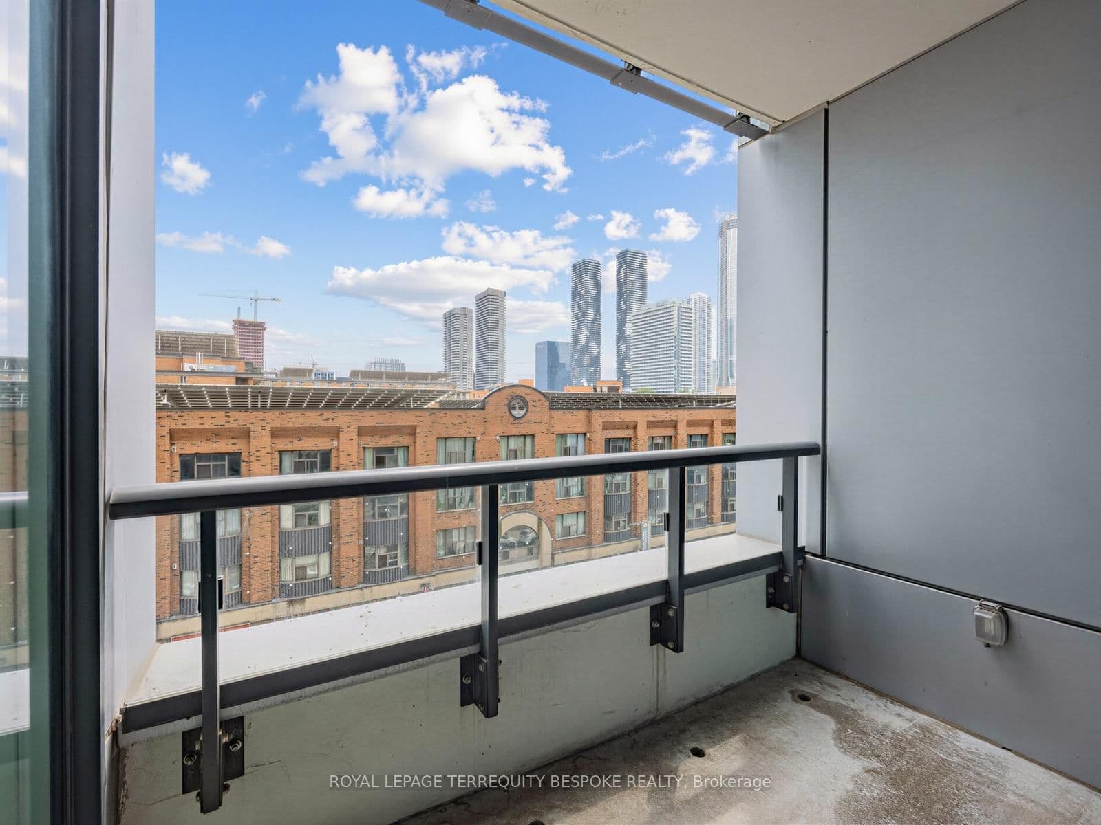 158 Front Street E, Unit 419 thumbnail 27