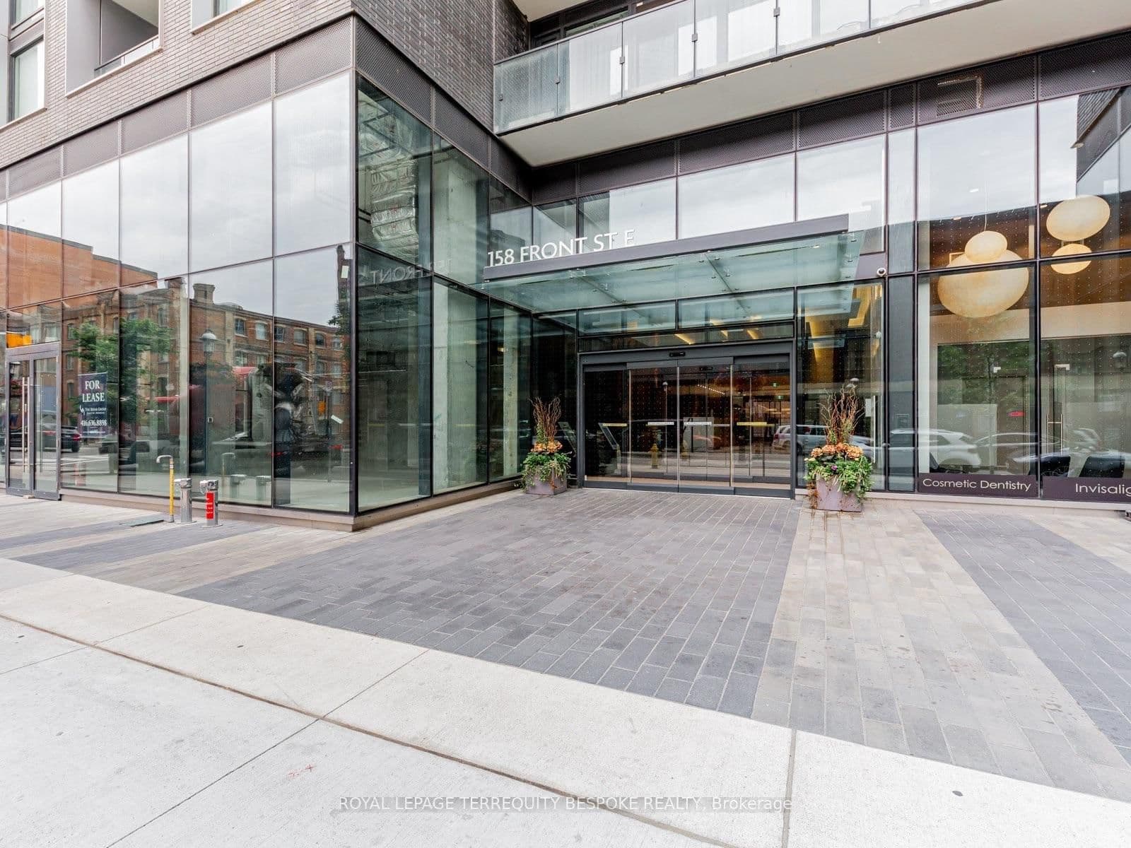 158 Front Street E, Unit 419 thumbnail 31